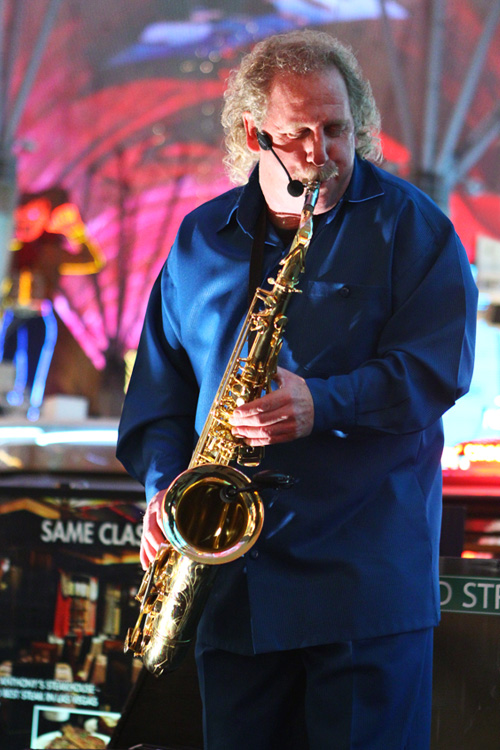 Carl Ferris sax