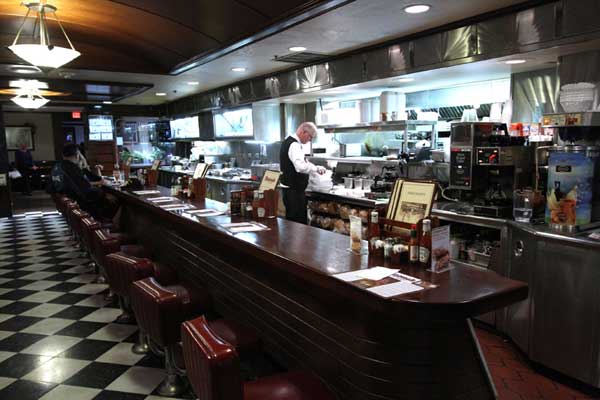Dupar's Restaurant