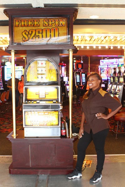 25 Fun Things To Do on Fremont Street if You’ve Blown Your Gambling Allowance 3 Binions Free Slot Pull