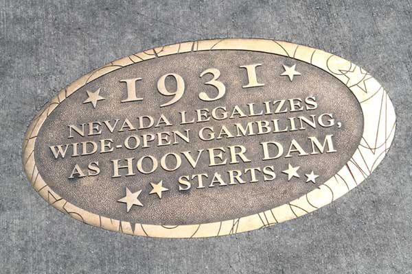25 Fun Things To Do on Fremont Street if You’ve Blown Your Gambling Allowance 6 FSE Placard1