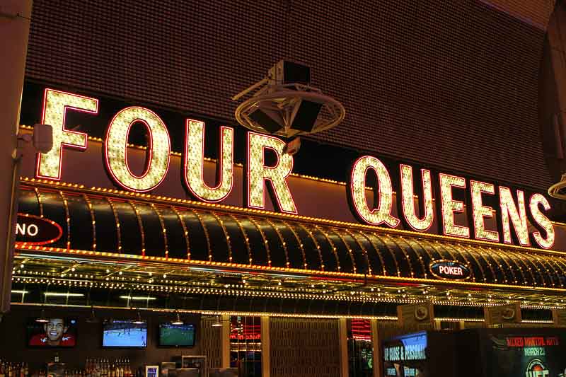 four queens neon
