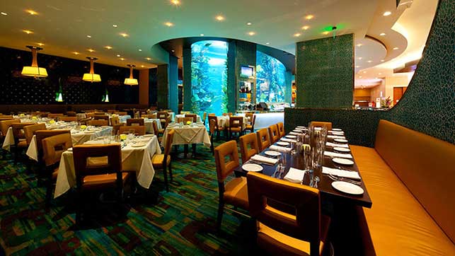 Great Places to Day Drink in Downtown Las Vegas 1 Chart House Interior