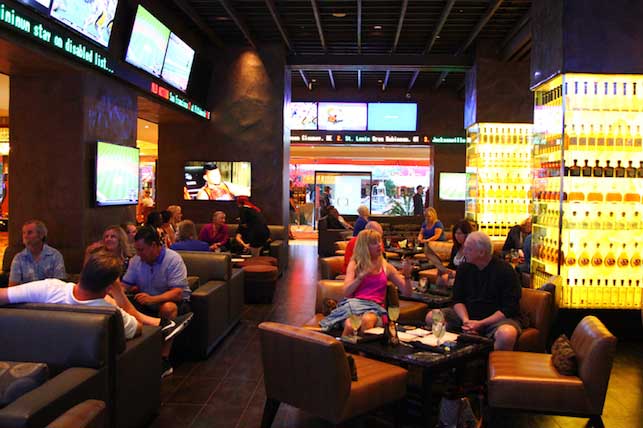 Find Eight Great Las Vegas Restaurants Under One Roof at Golden Nugget 7 Cadillac Golden Nugget
