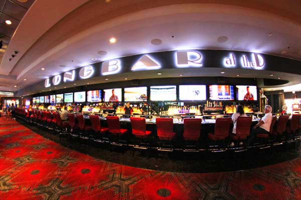 Refilling Your Drink During a Fremont Street Concert 7 Longbar 1