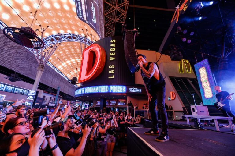Date Ideas for Newly Married Couples in Vegas 2 Rock Concert at the Fremont Street