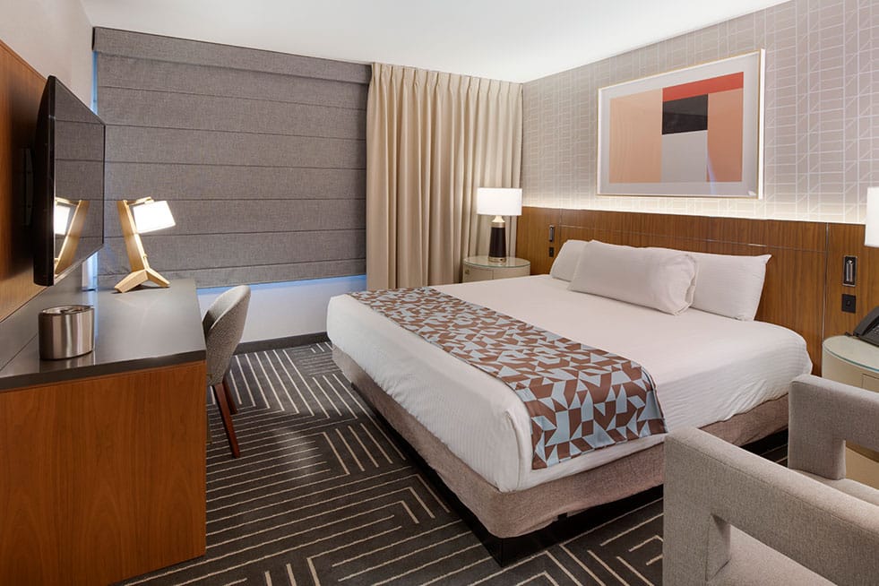 Deluxe King Bed at Fremont Hotel